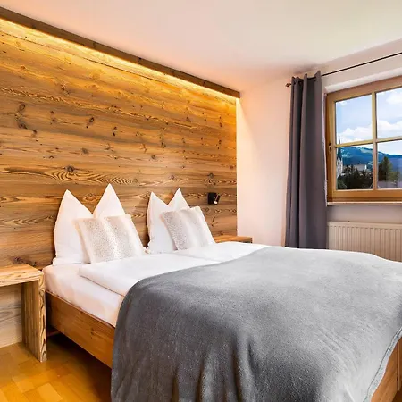 Kitzalps By Alpine Host Helpers *